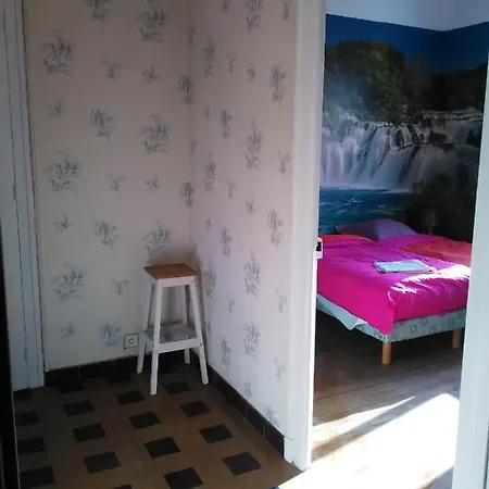 Proche Du Centre *